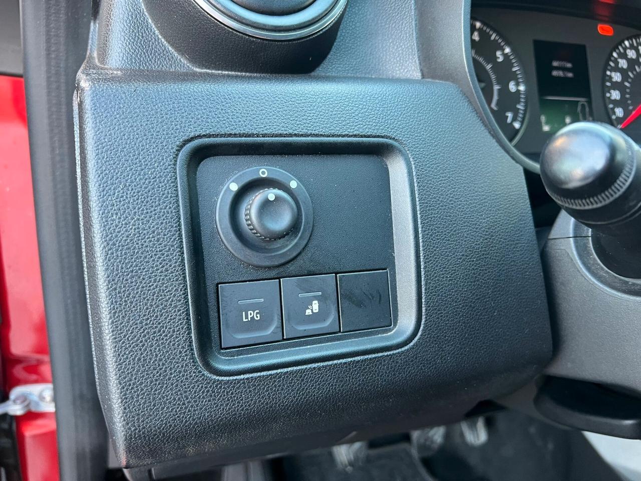 DACIA DUSTER 1.0 TCe 100 CV 2022!!! GPL DI SERIE !!!