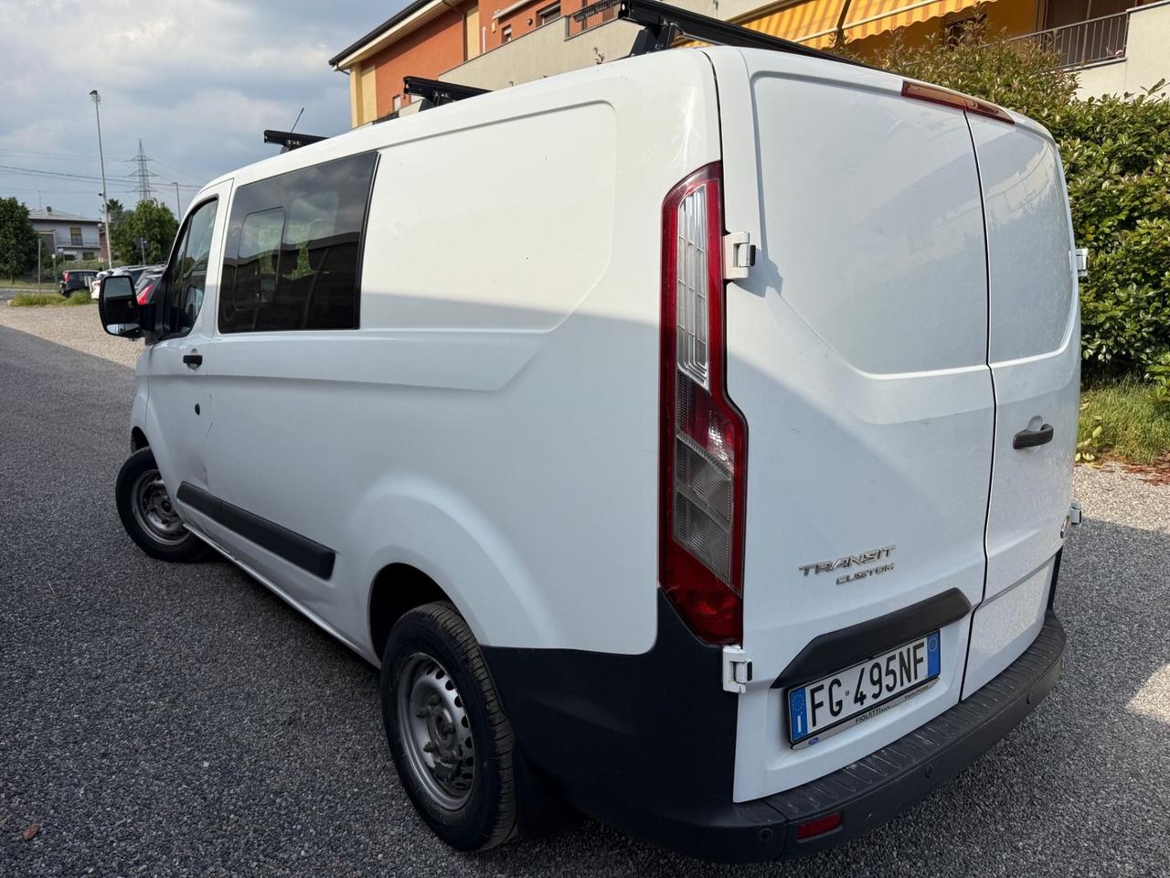 Ford Transit Custom 2.0 TDCi 6 posti