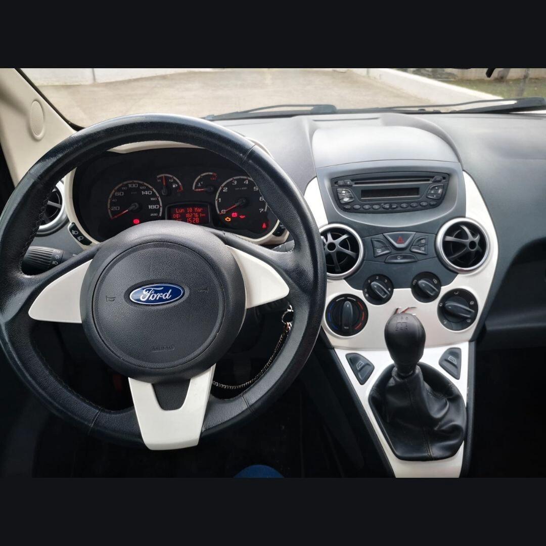 Ford Ka 1.3 TDCi 75CV Titanium