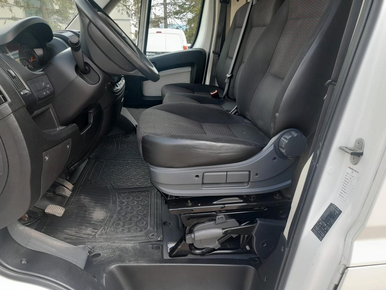 Citroen Jumper 33 BlueHDi 130 PM-TM Furgone