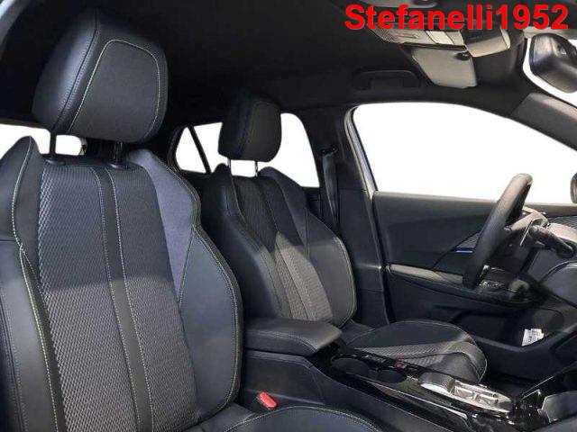 PEUGEOT 2008 1.2 hybrid GT 136cv e-dcs6