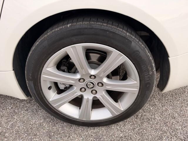 Jaguar XF 2.7D V6 Premium Luxury