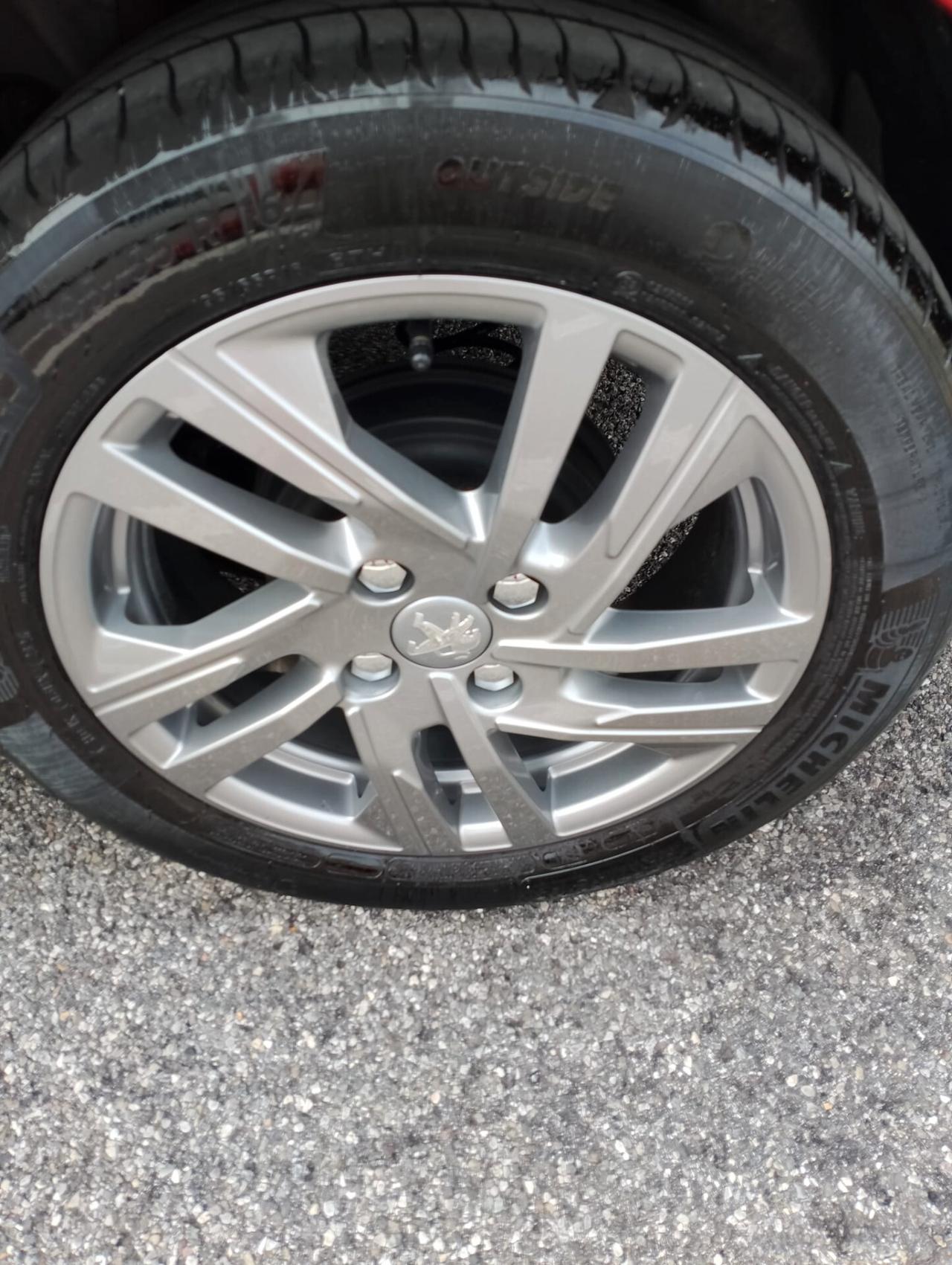 Peugeot 208 PureTech 75 Stop&Start 5 porte Active