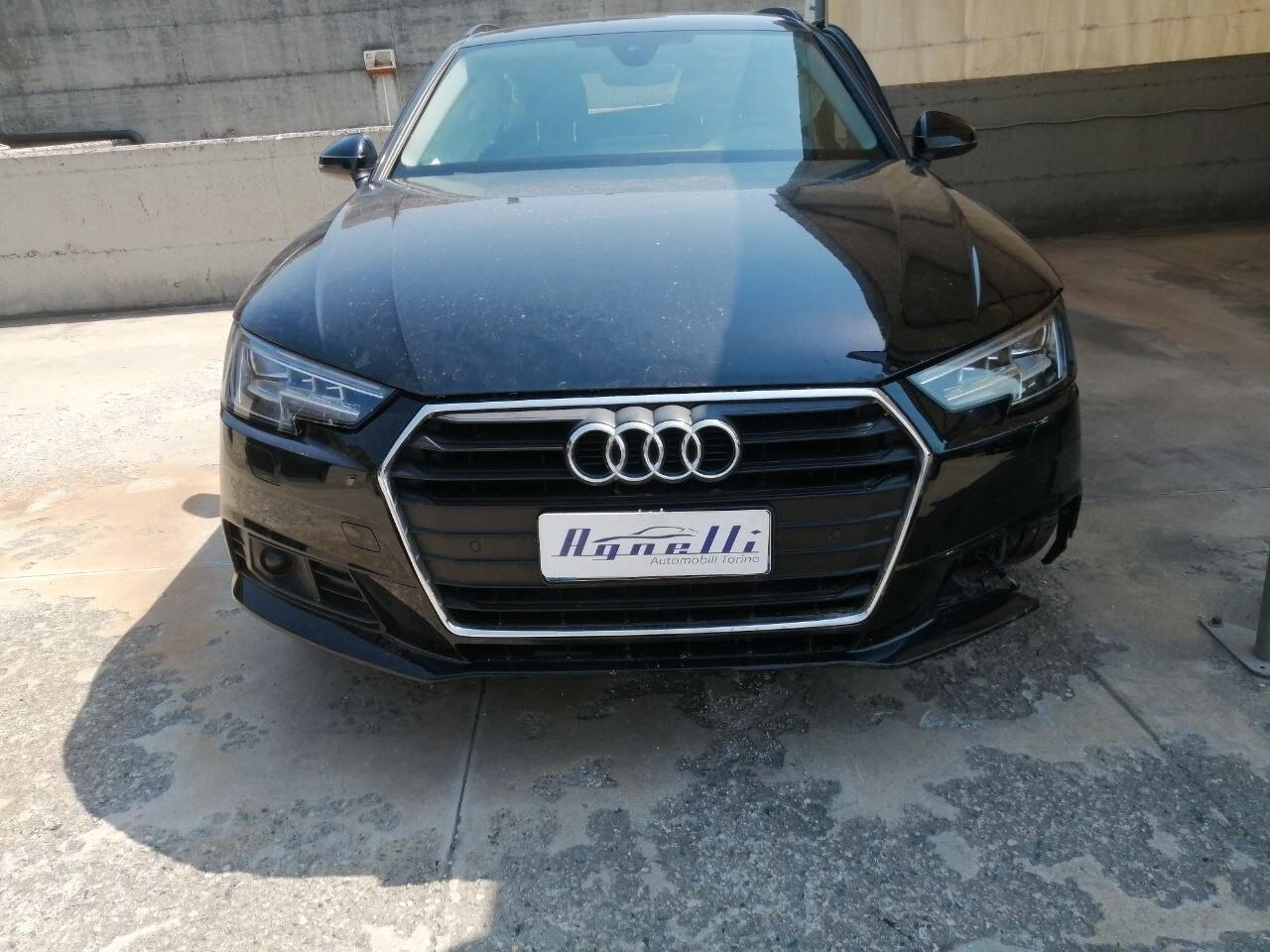 Audi A4 Avant 30 TDI S tronic line edition