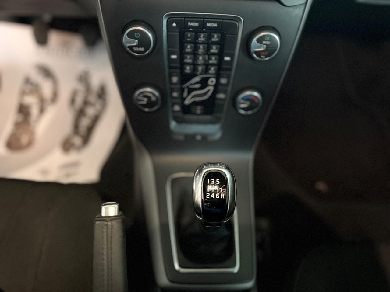 Volvo V40 D3 Kinetic EURO 6B