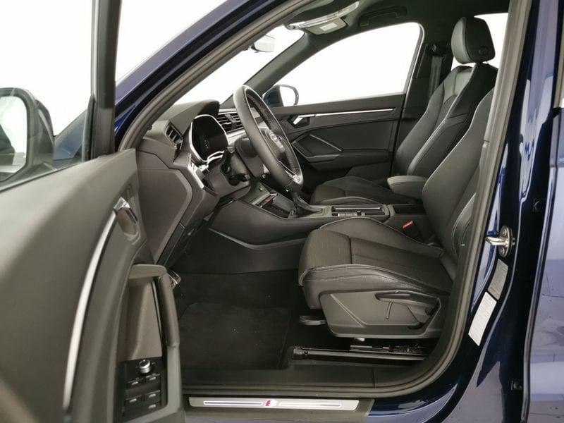 Audi Q3 35 2.0 tdi S line edition s-tronic