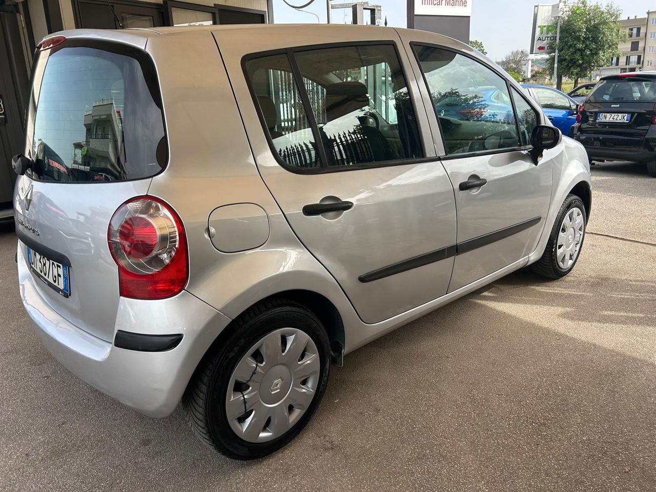 Renault Modus 1.2 16V Dynamique