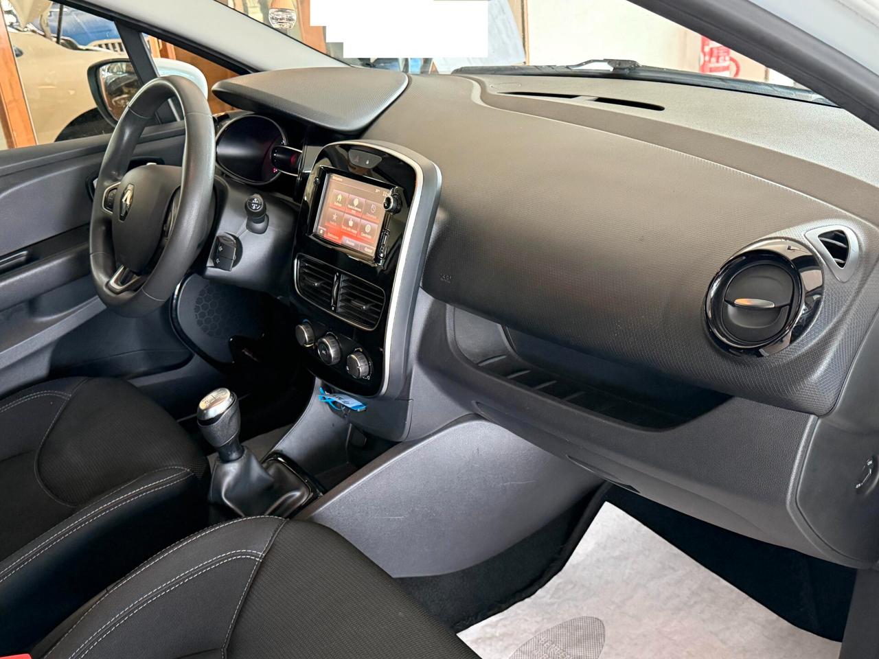 Renault Clio 0.9 TCE 90 cv. BUSINESS (Imp. GPL)