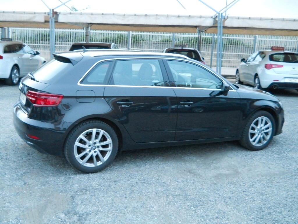 Audi A3 SPB 1.6 TDI 116 CV Design