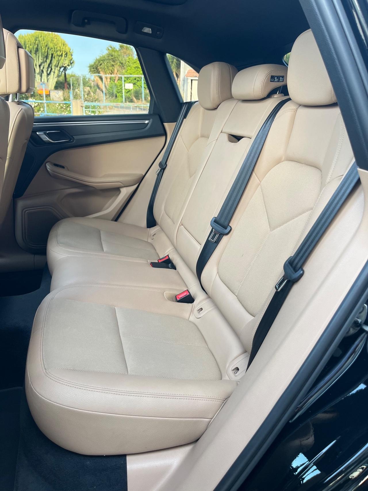 Porsche Macan 2.0