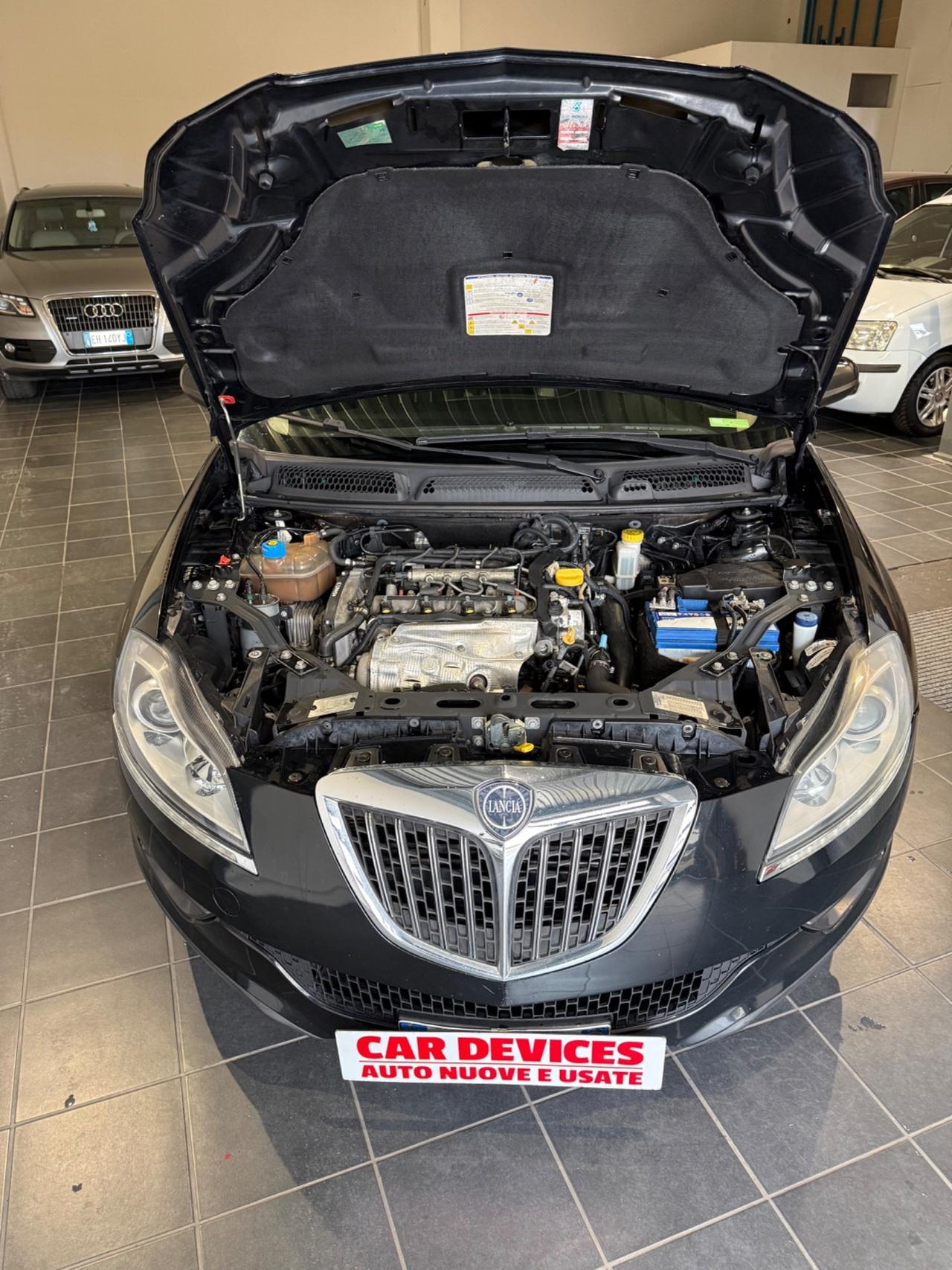 Lancia Delta 1.6 MJT DPF Oro