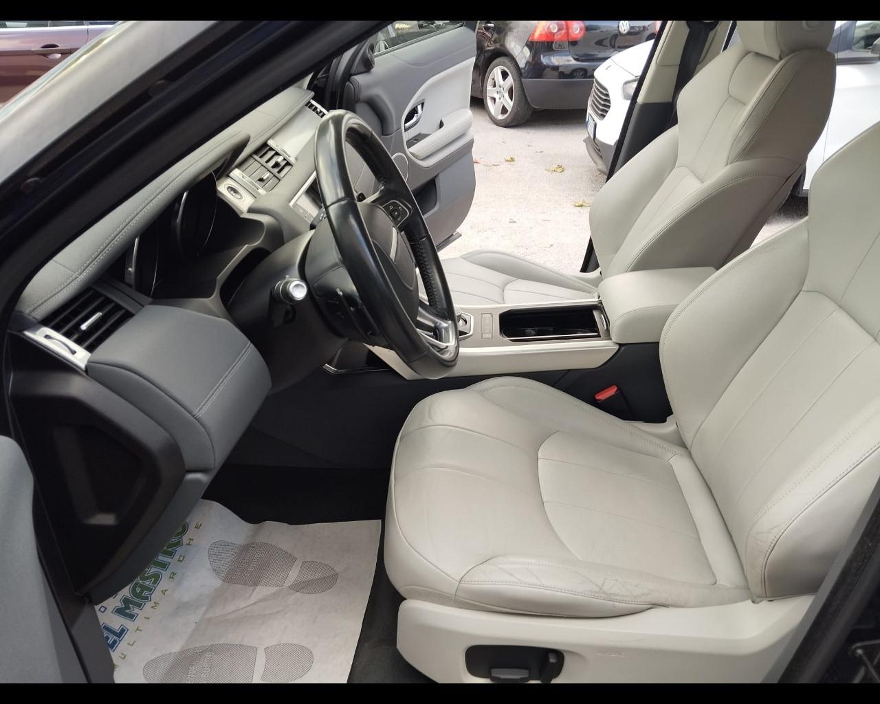 LAND ROVER RR Evoque 1ª serie - Range Rover Evoque 2.0 TD4 150 CV 5p. SE