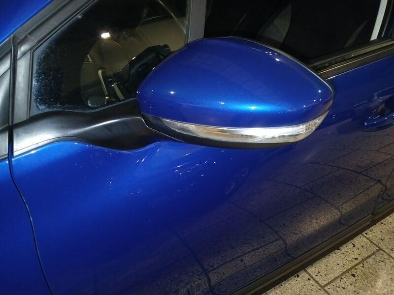 Peugeot 2008 BlueHDi 100 S&S Signature