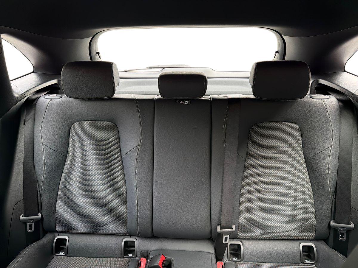 Mercedes-Benz GLA 250 e phev (eq-power) Sport Plus auto