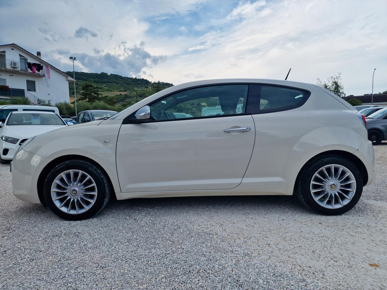 Alfa Romeo MiTo 1.4 78 CV Distinctive Sport GPL