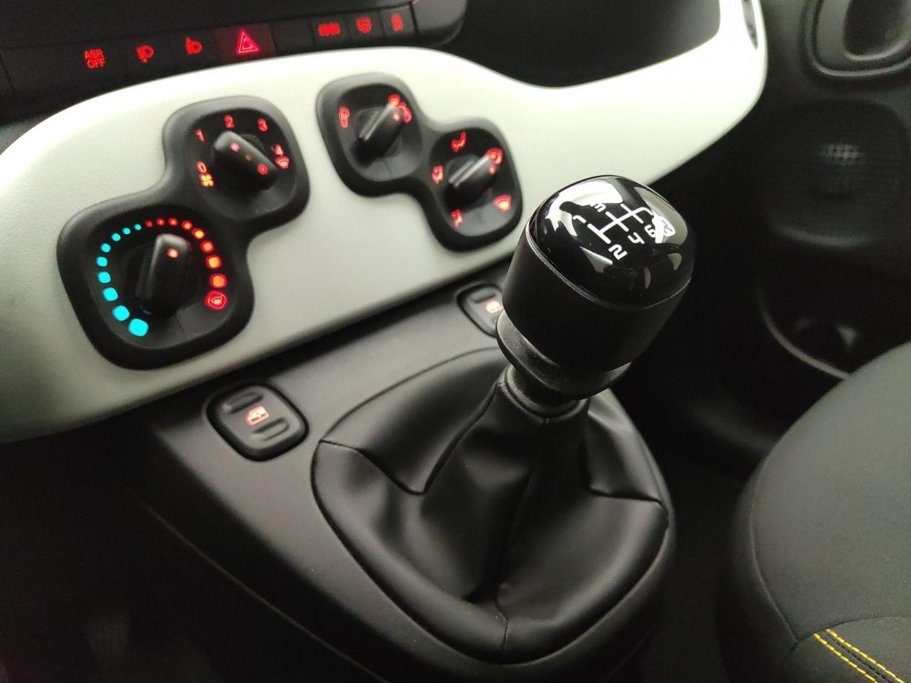 FIAT Pandina III 2024 PANDINA 1.0 70CV HYBRID CROSS