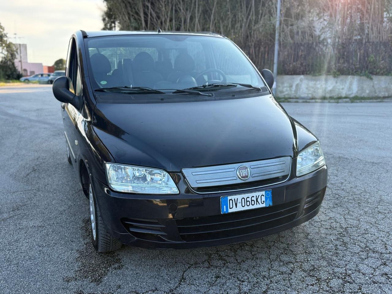 Fiat multipla 6posti 1.6 natural power NEOPATENTATI