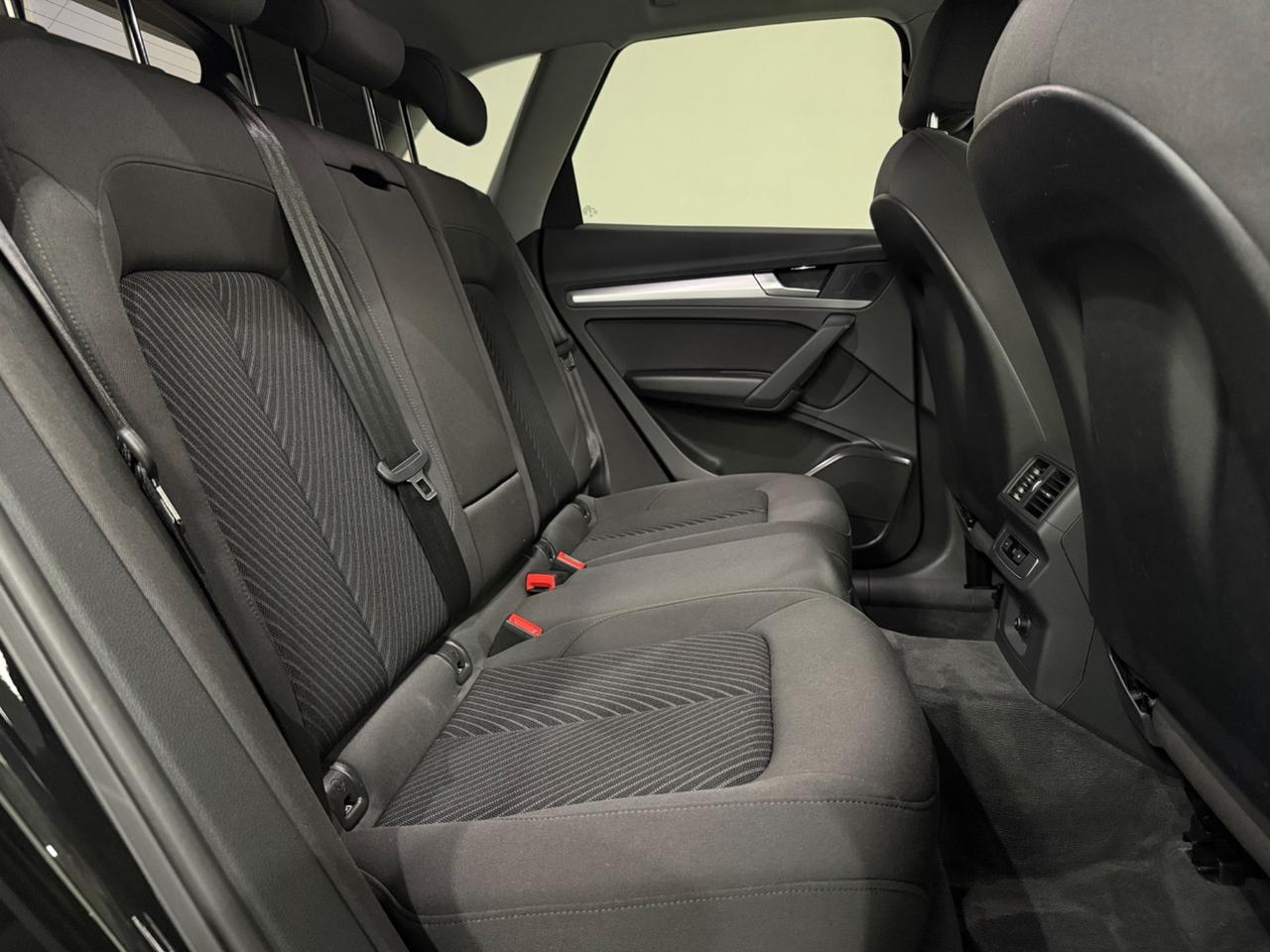 Audi Q5 35 TDI S tronic Business Advanced *Gancio