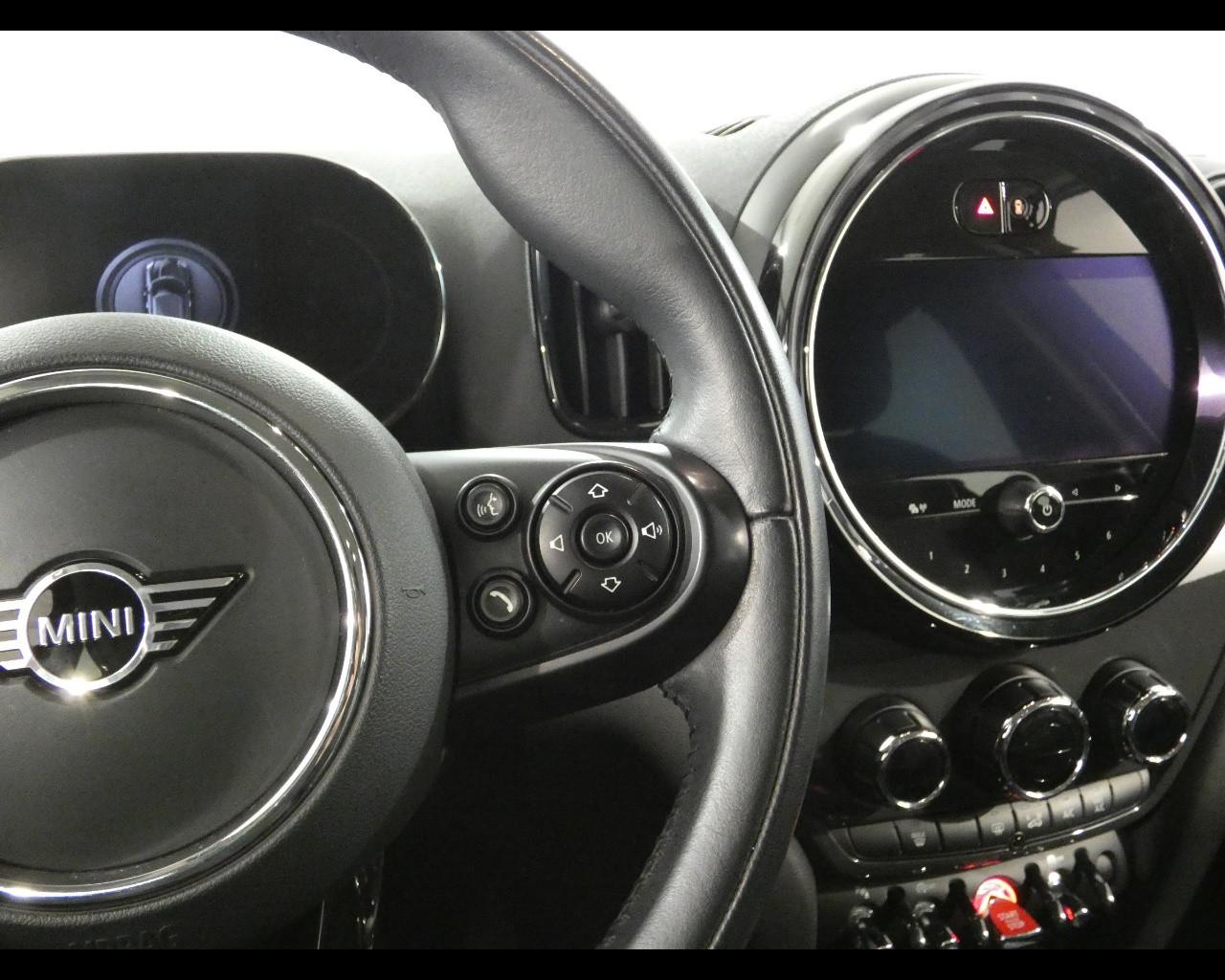 MINI Mini Countrym.(F60) - Mini 1.5 Cooper Business Countryman Automatica