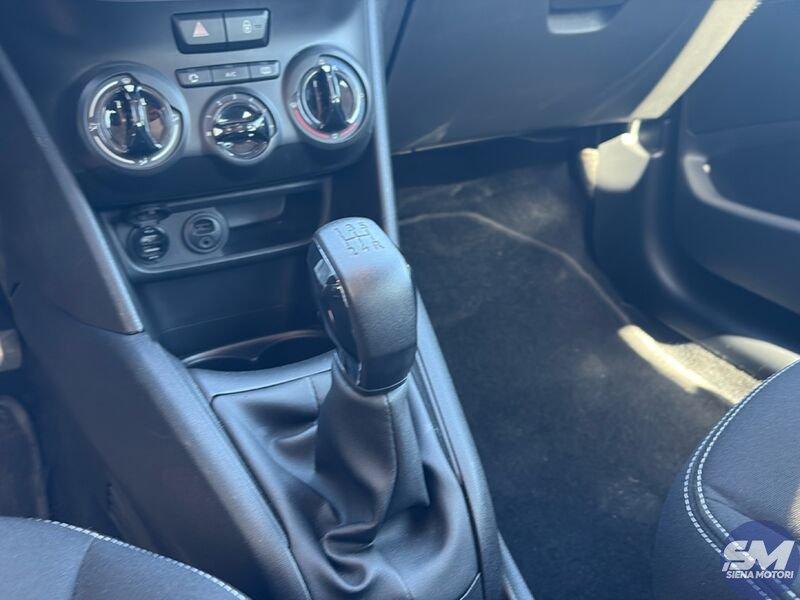 Peugeot 208 Active BlueHDi 75cv