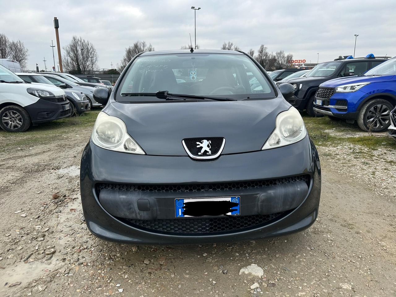 Peugeot 107 1.0 benzina 68CV 5p.