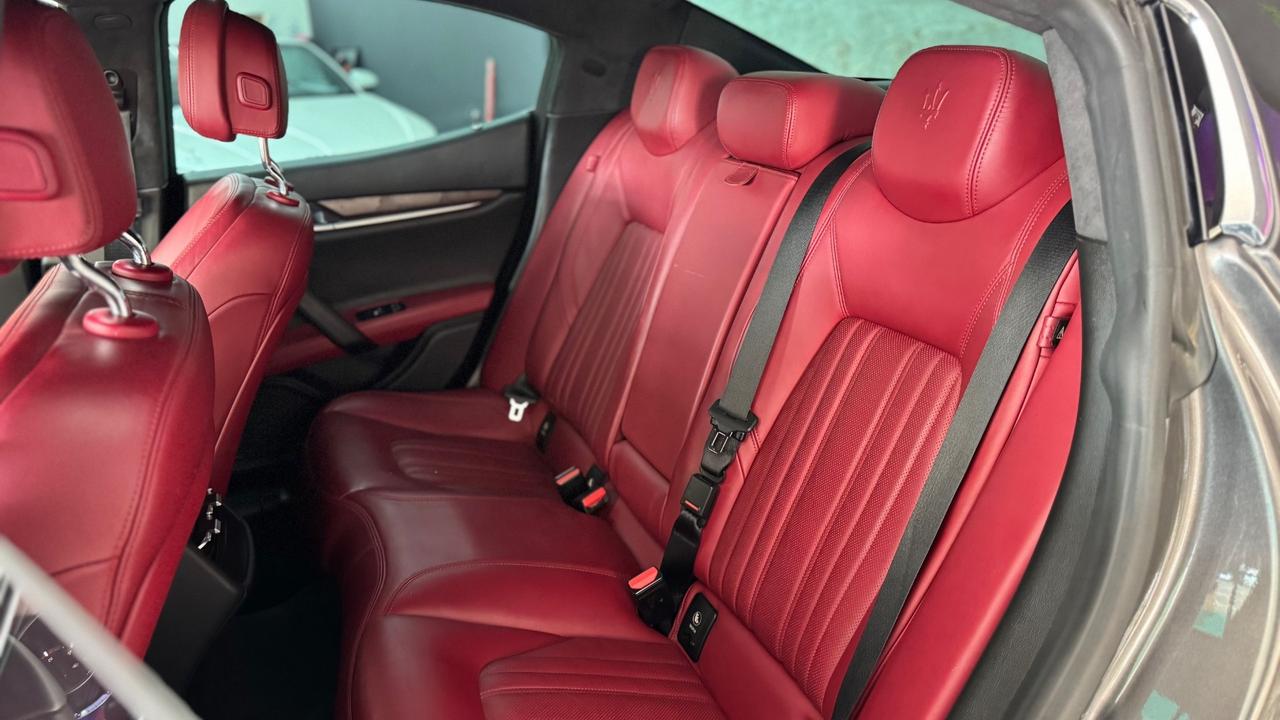 Maserati Ghibli V6 Diesel 275 CV