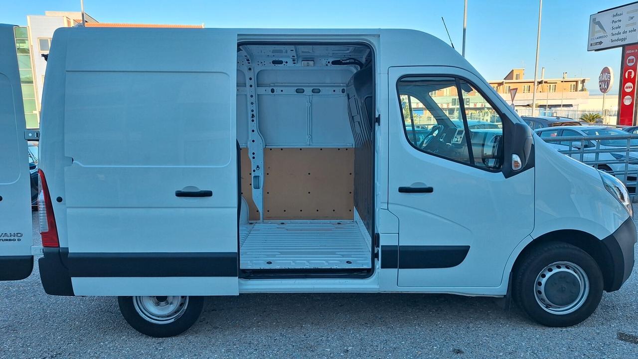 FURGONE Opel Movano 2.3 DIESEL 135CV L1H2