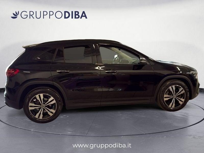 Mercedes-Benz GLA GLA-H247 2023 200 d Progressive Advanced Plus auto