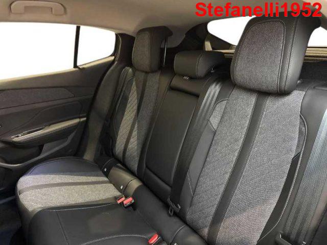 PEUGEOT 408 1.2 hybrid Allure 136cv e-dsc6