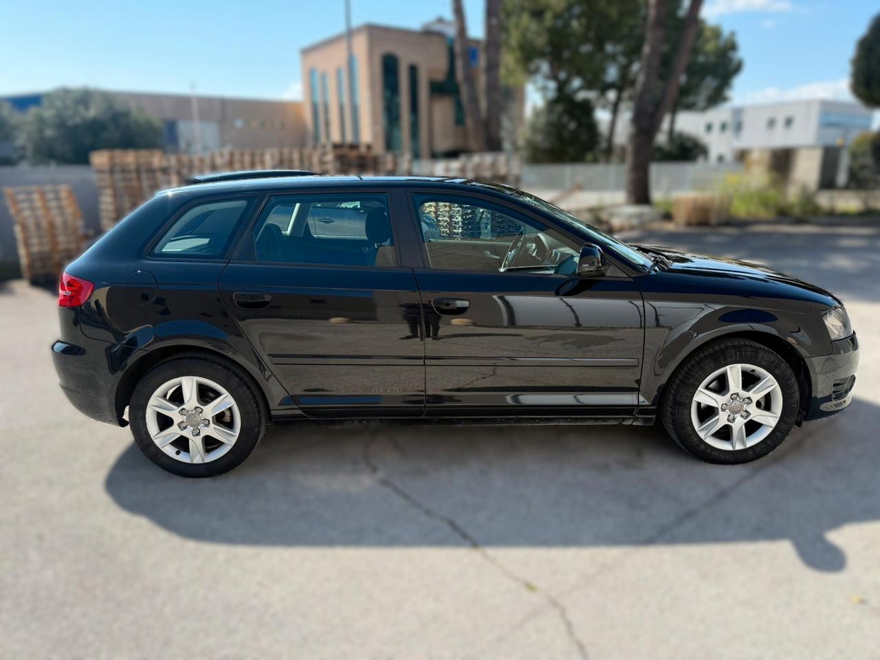 AUDI A3 1.6 TDI SPB 2011 12 MESI DI GARANZIA