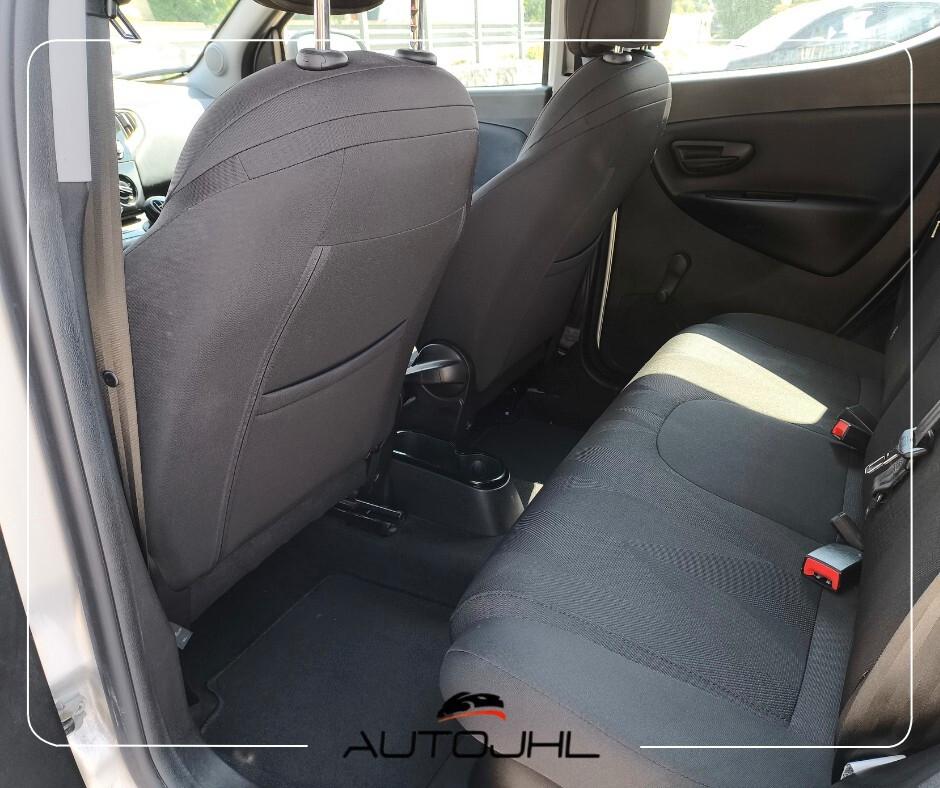 Lancia Ypsilon 1.2 69 CV 5 porte S&S Gold