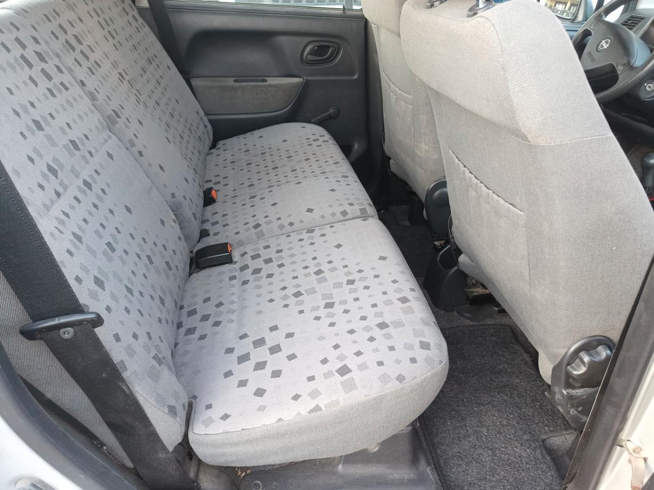 Opel Agila 1.0 12V Edition