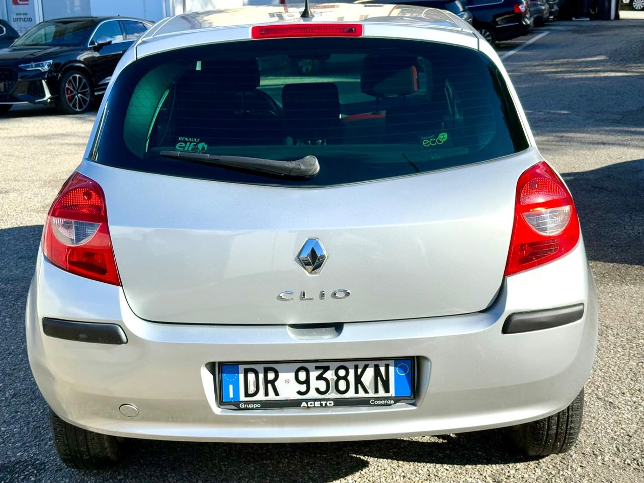 Renault Clio 1.2 16V 3 porte Rip Curl