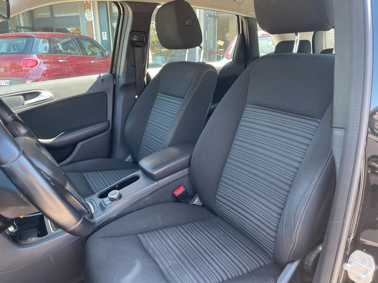 Mercedes-benz B 180 Premium UNICO PROPRIETARIO