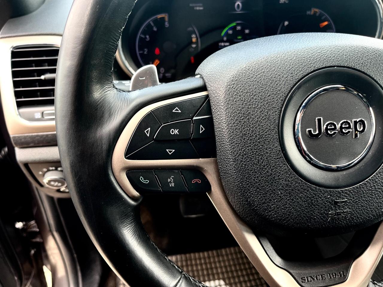 Jeep Grand Cherokee 3.0 V6(190cv)*NAVI*KEYLESS*GOMME NUOVE*SCHERMI POSTERIORI