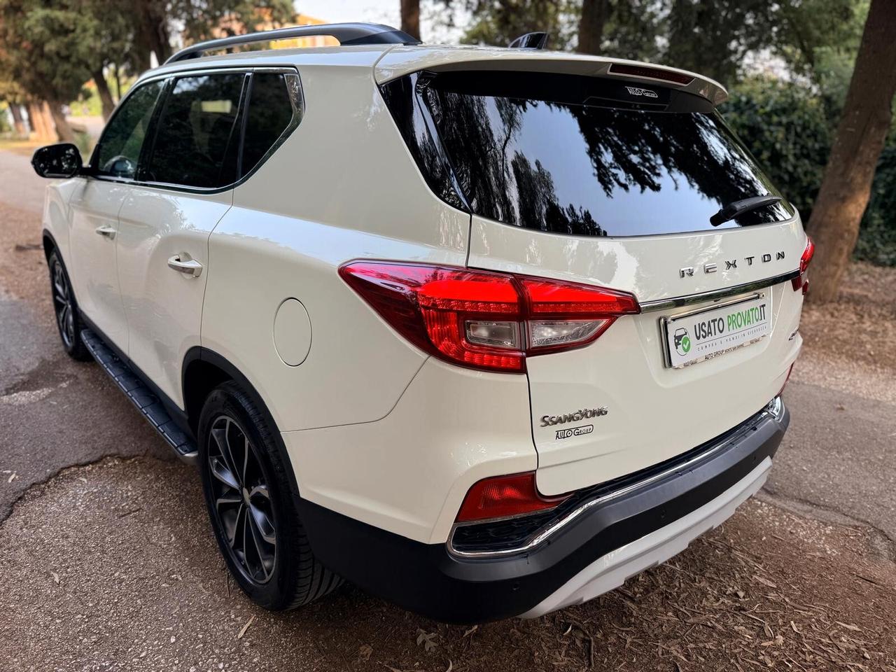 Ssangyong REXTON 2.2 4X4 gancio traino