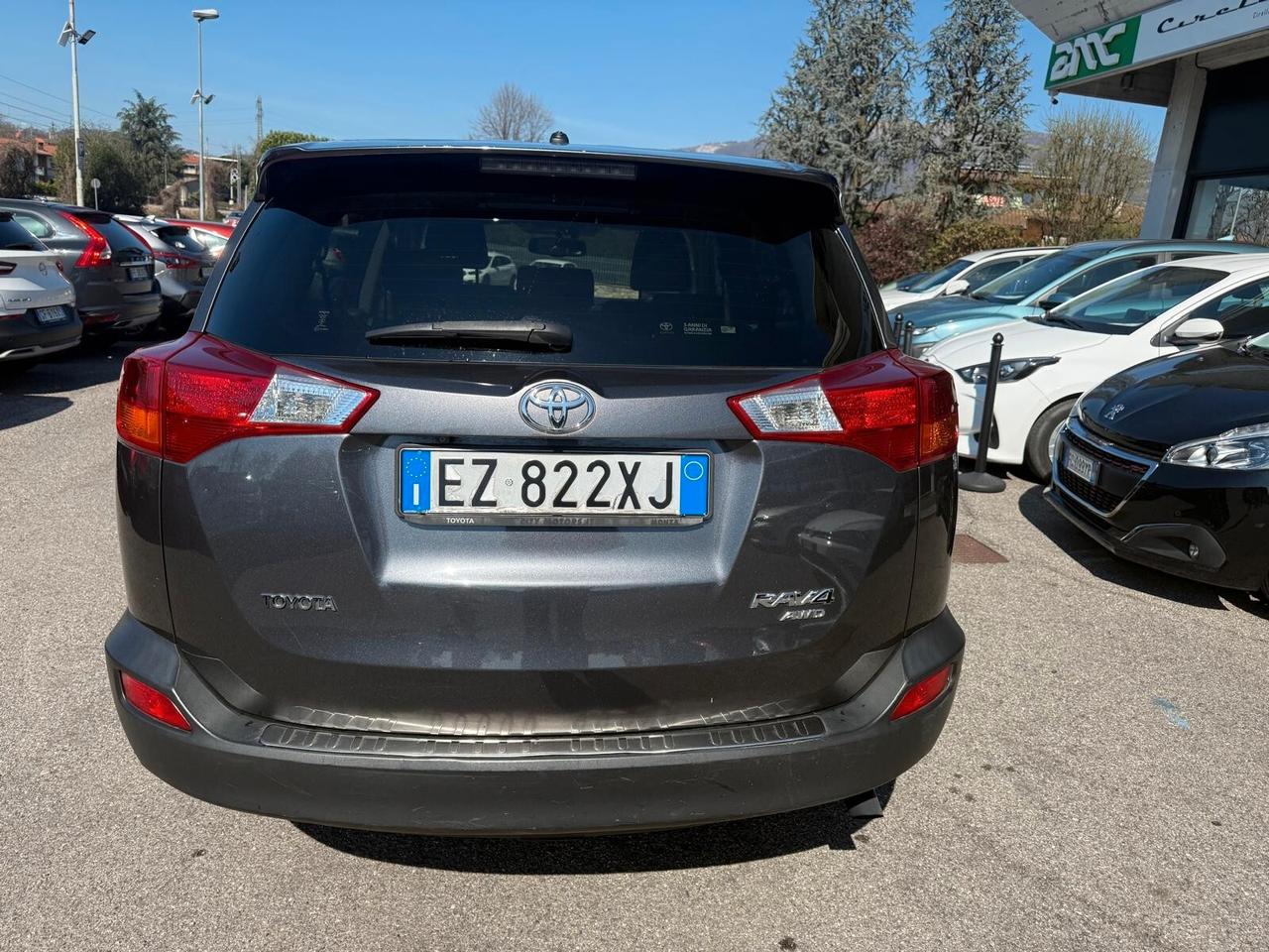 Toyota RAV 4 RAV4 2.2 D-CAT A/T 4WD Lounge