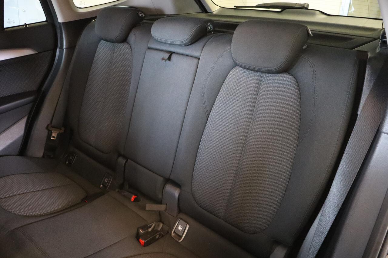 BMW X1 18d xDRIVE ADVANTAGE STEPTRONIC