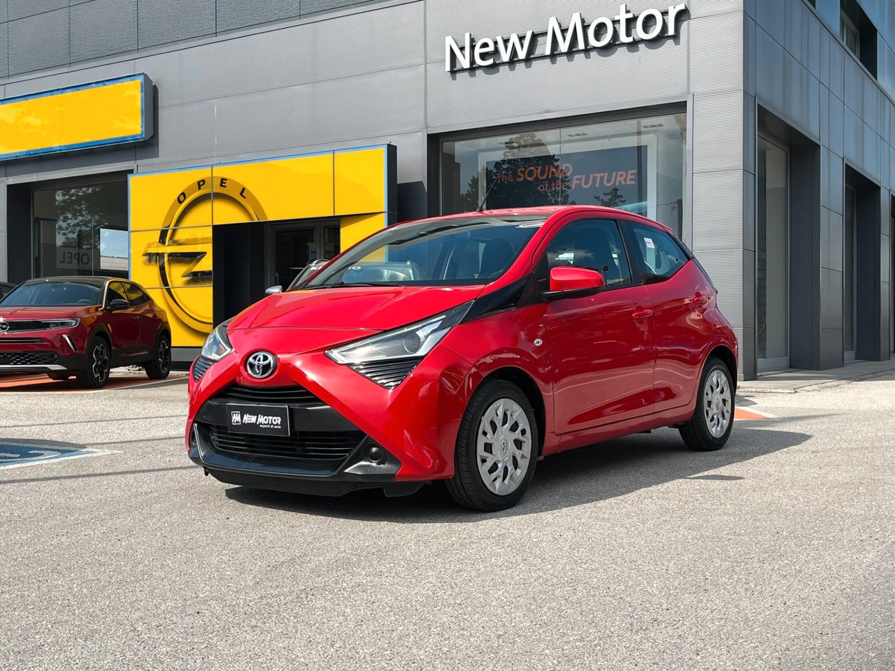 Toyota Aygo 1.0 VVT-i 72 CV 5 porte x-cool MMT