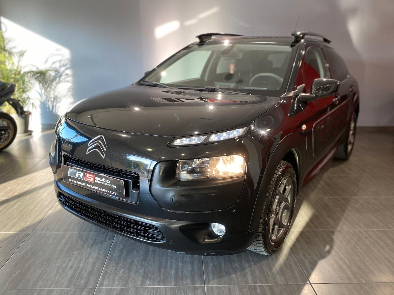 Citroen C4 Cactus BlueHDi 100 Shine