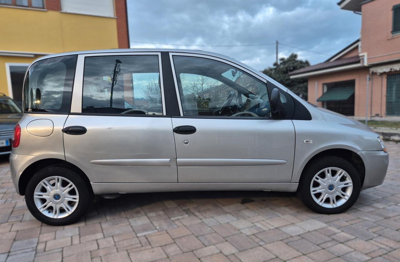 Fiat Multipla 1.6 16V Natural Power Emotion