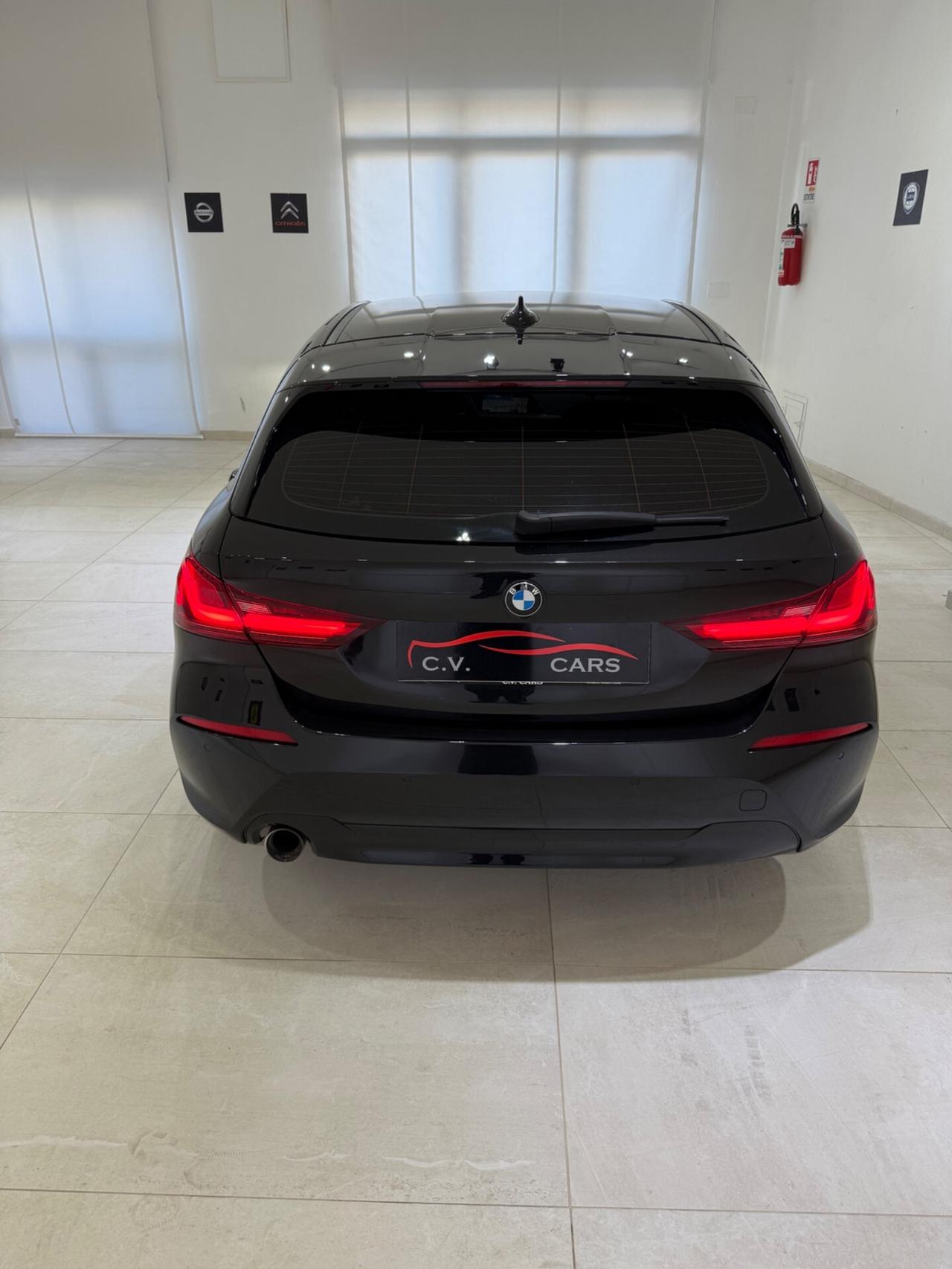 Bmw 116 116d SPORT 5p. TOTAL BLACK FARI E STOP FULL LED