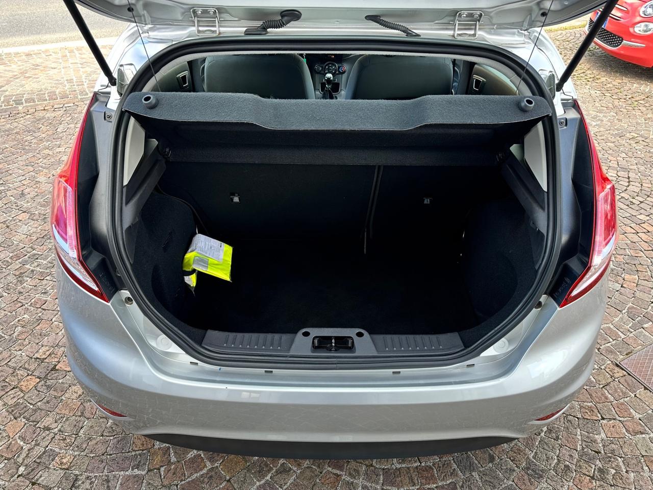 Ford Fiesta 1.0Bz 80CV 5P Titanium - Neopatentati