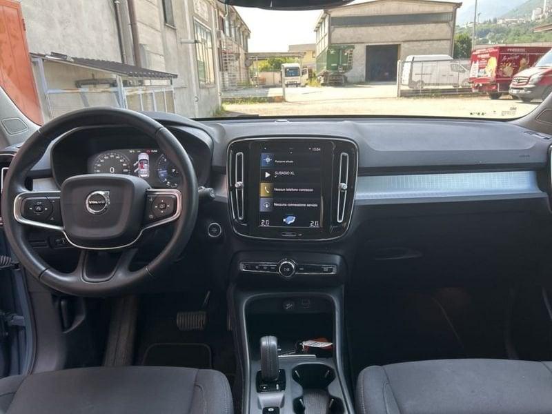Volvo XC40 2.0 D3 MOMENTUM PRO AUTO MY21