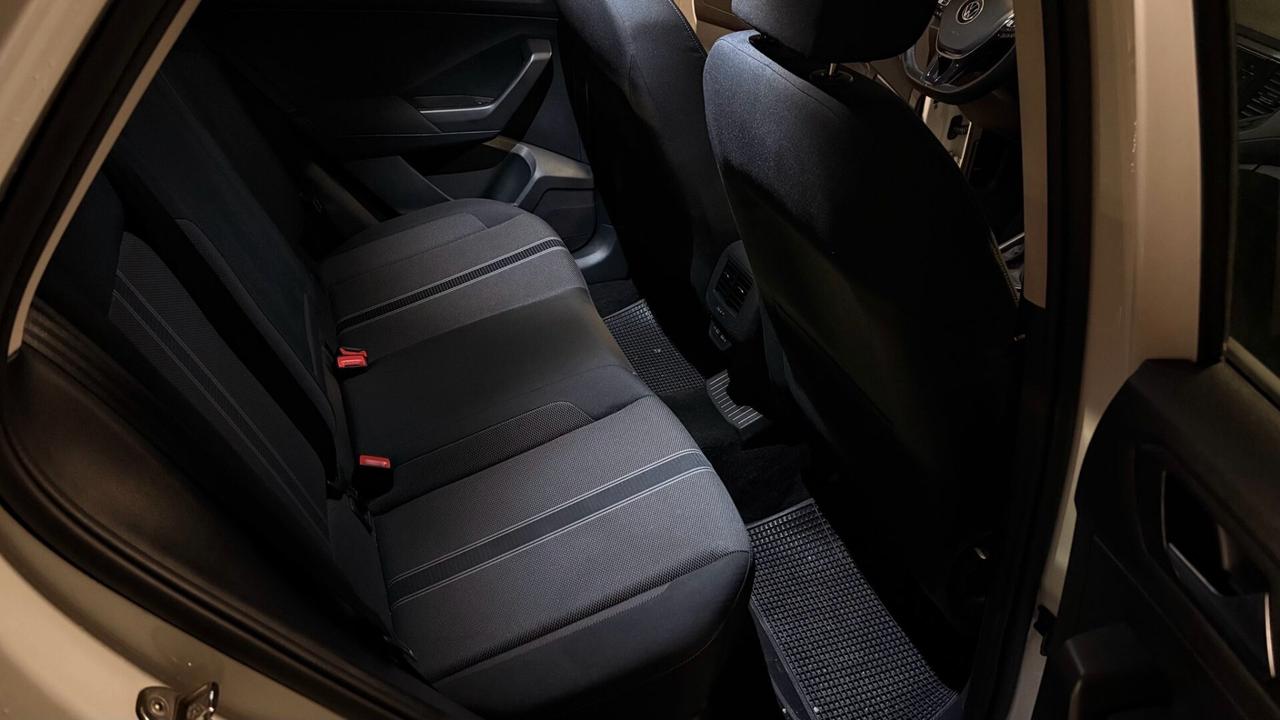 Volkswagen T-Roc 1.0 TSI Business BlueMotion Technology