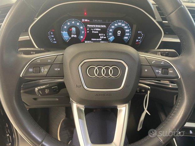 AUDI Q3 35 1.5 tfsi Business s-tronic