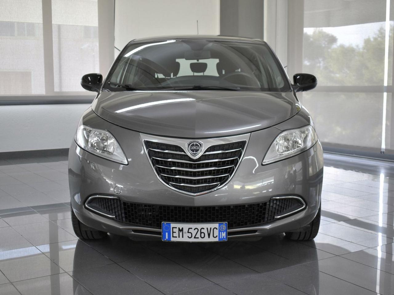 Lancia Ypsilon Platino 1.3 Mjet