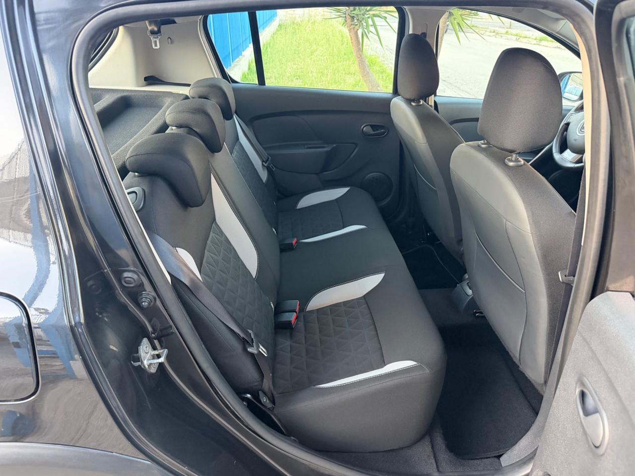 Dacia Sandero Stepway 1.5 dCi 90CV 2014 90.000 km
