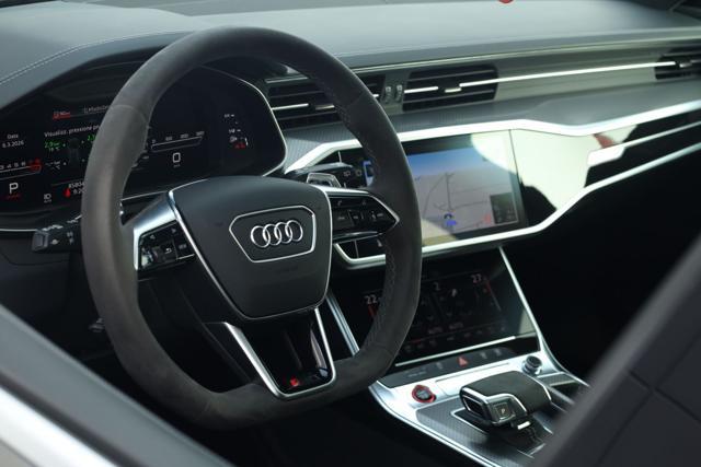 AUDI RS6 Avant 4.0 TFSI V8 quattro tiptronic