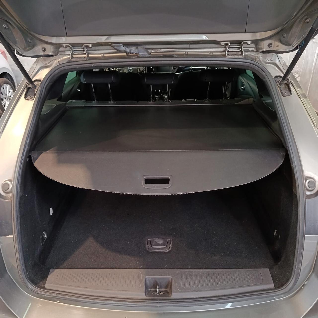 Opel Astra SPORTS TOURER 1.6 CDTI